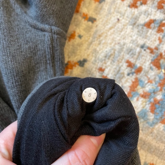 Lululemon grey fleece hoodie sz8 - Picture 4 of 4